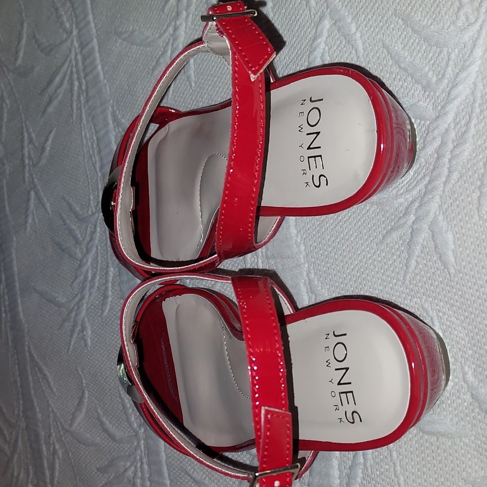 Jones New York Carmyy Sandals - Picture 3 of 11